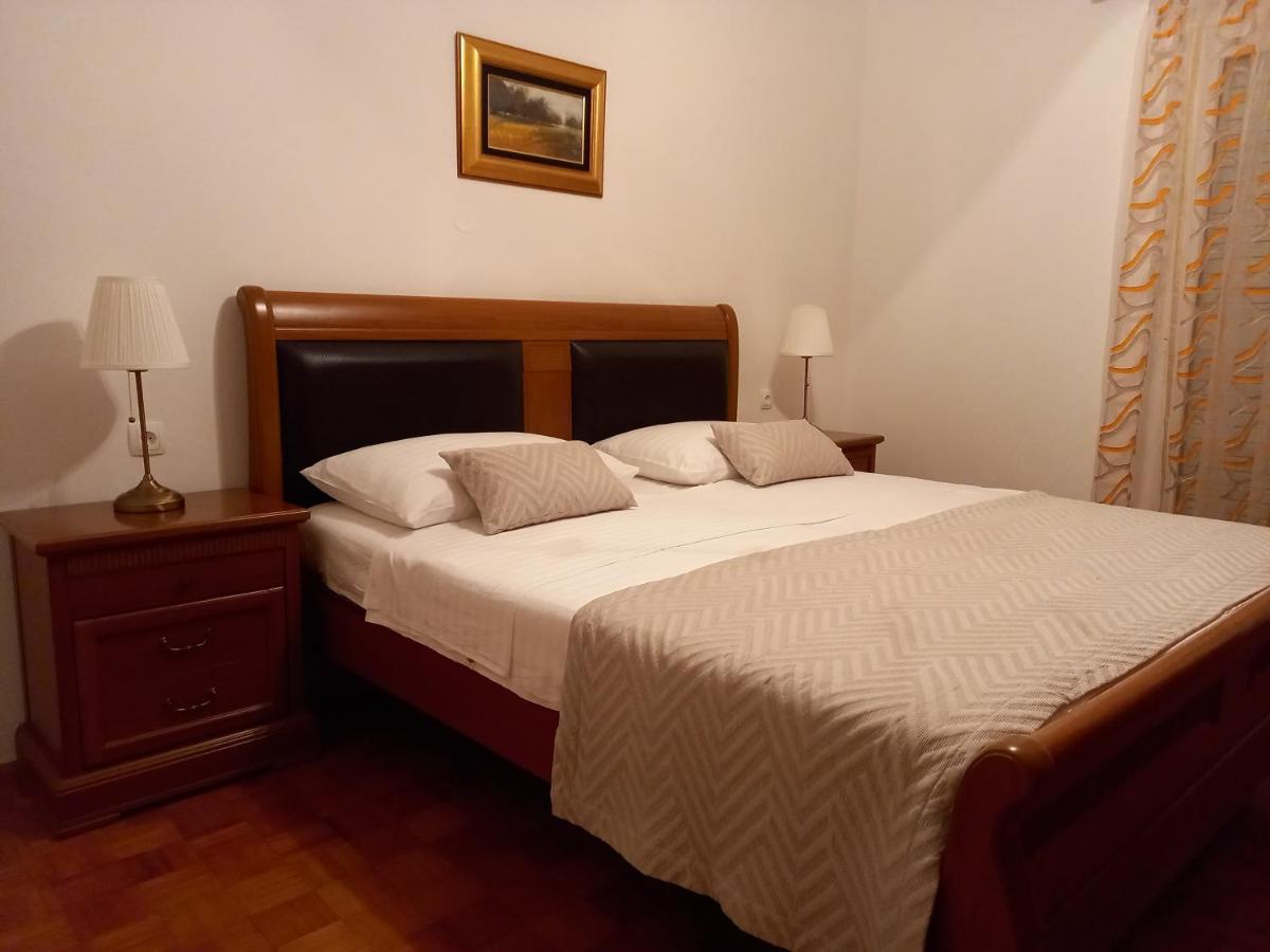 Apartman Noni Biograd Na Moru Exterior photo