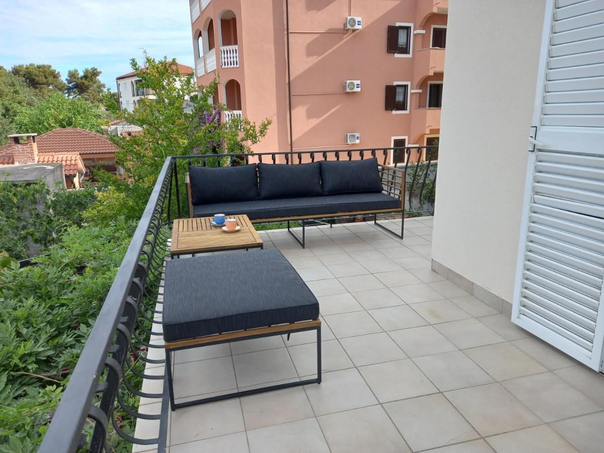 Apartman Noni Biograd Na Moru Exterior photo