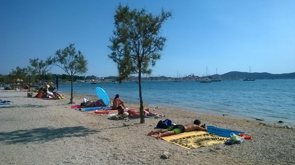 Apartman Noni Biograd Na Moru Exterior photo